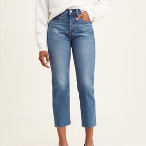 Levi's Premium Wedgie Straight High Rise Jeans Jive Sound Blue size 28